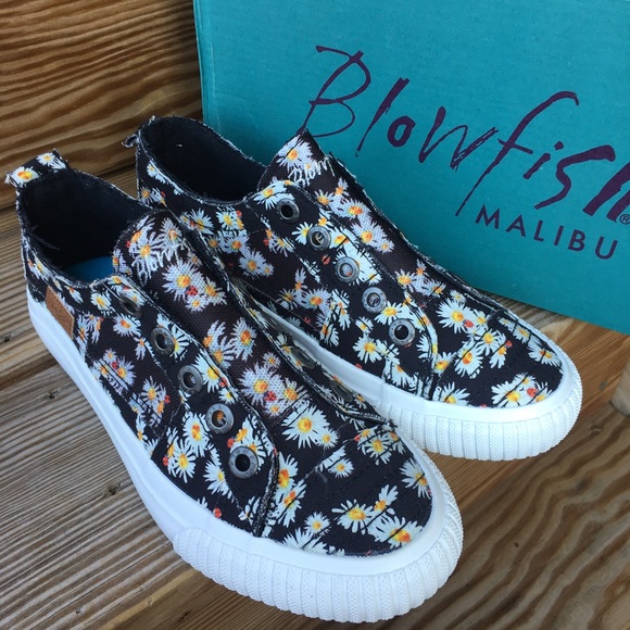 🌻Blowfish sunflower 🌻 Sneaker s - Picture 2 of 14